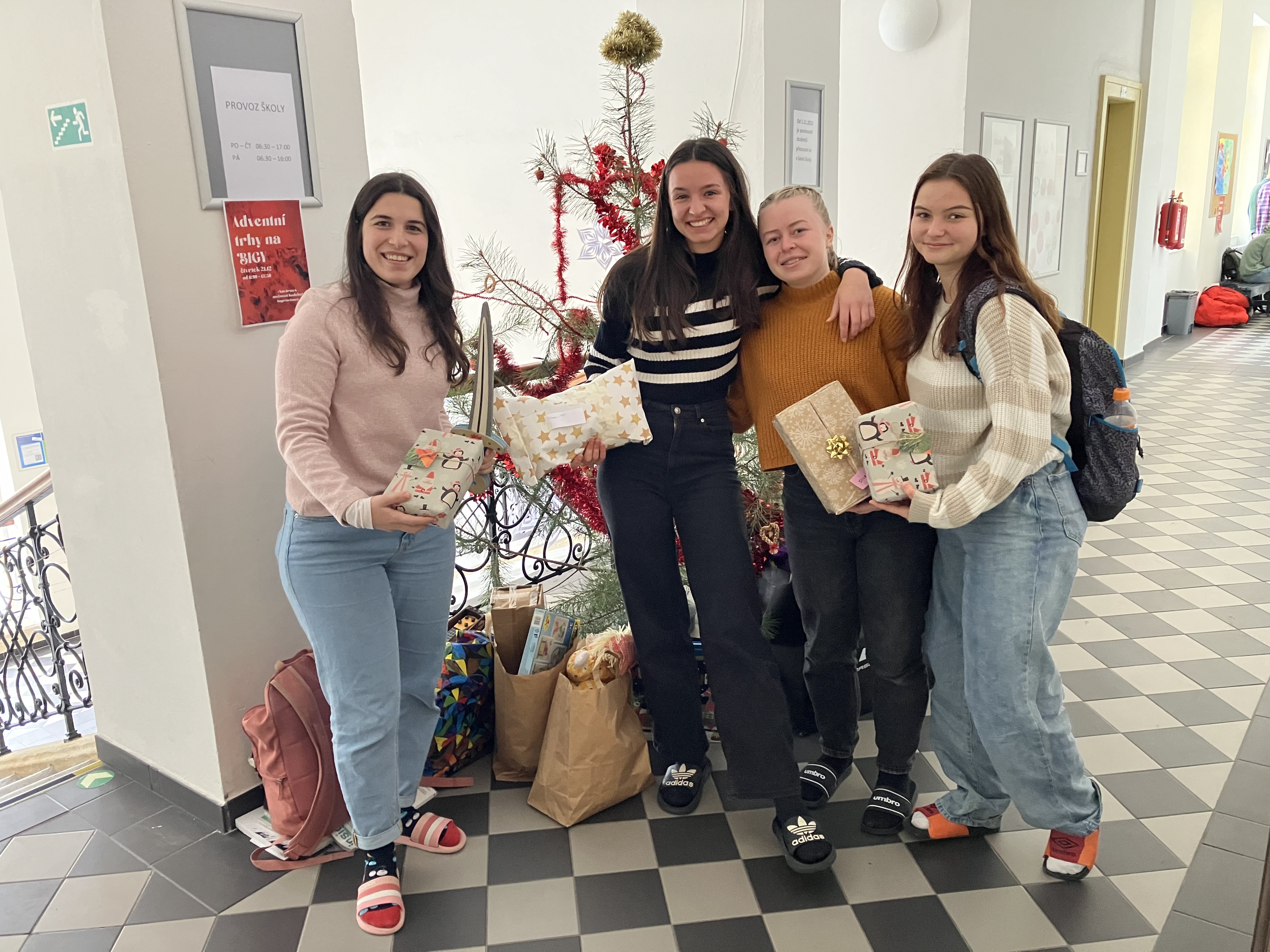 Sbírka hraček pro děti z azylového domu