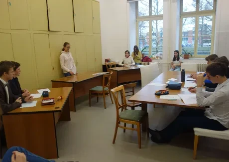 Debatiáda v kvartách 16.-17. 12. 2024