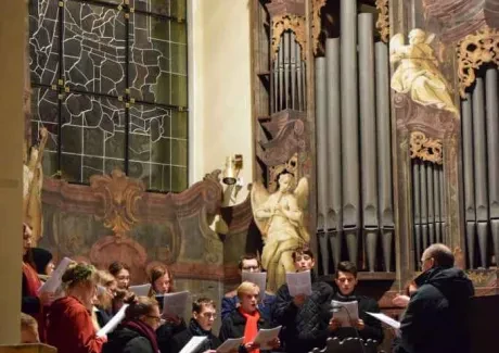 Adventní koncert studentů Biskupského gymnázia a církevní ZUŠ