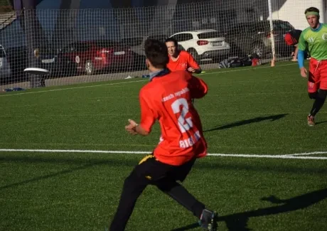 Frisbee - středoškolka; říjen 2017