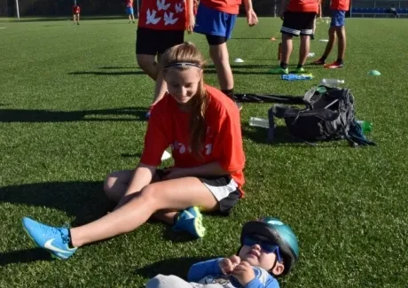 Frisbee - středoškolka; říjen 2017