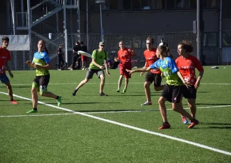 Frisbee - středoškolka; říjen 2017