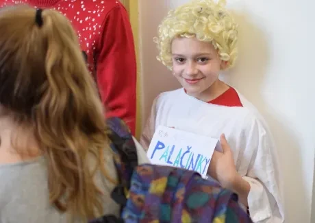 Adventní trhy a vánoční turnaje