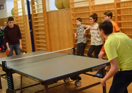 Adventní trhy a vánoční turnaje