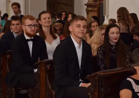 Slavnostní předávání maturitních vysvědčení 1