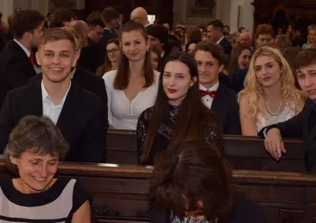 Slavnostní předávání maturitních vysvědčení 1