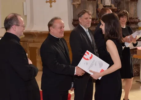 Slavnostní předávání maturitních vysvědčení 1