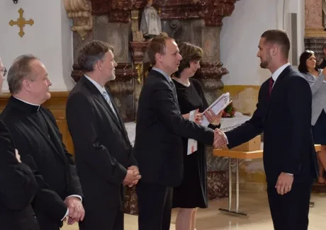 Slavnostní předávání maturitních vysvědčení 1