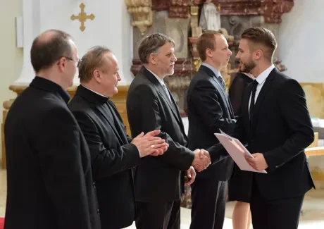 Slavnostní předávání maturitních vysvědčení 1