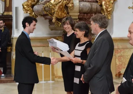 Slavnostní předávání maturitních vysvědčení 1