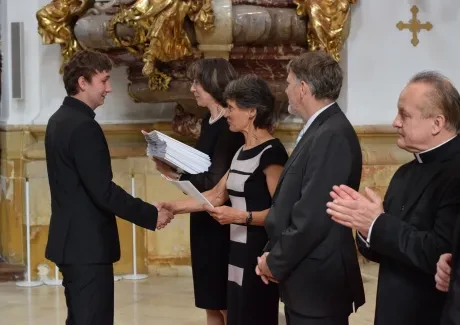 Slavnostní předávání maturitních vysvědčení 1