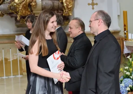 Slavnostní předávání maturitních vysvědčení 1