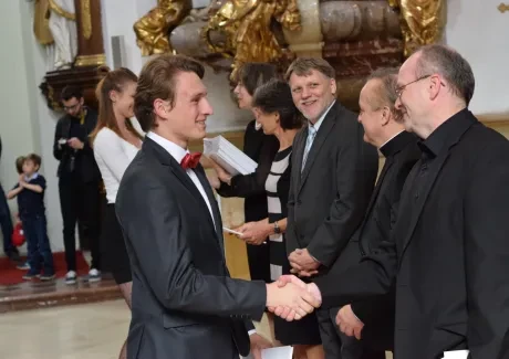 Slavnostní předávání maturitních vysvědčení 1