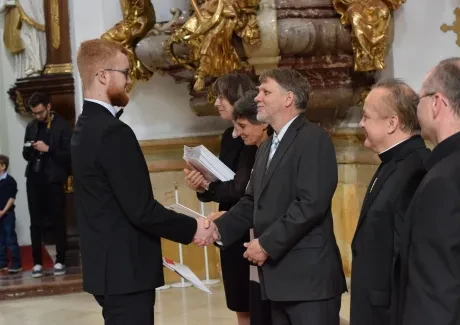 Slavnostní předávání maturitních vysvědčení 2