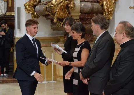 Slavnostní předávání maturitních vysvědčení 2