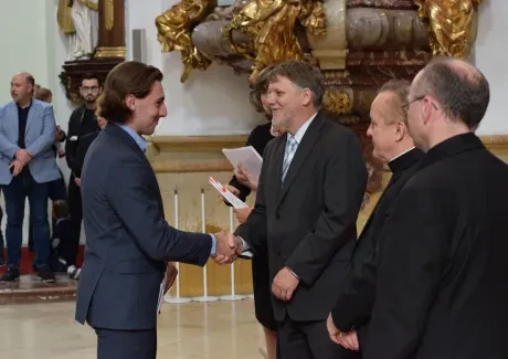 Slavnostní předávání maturitních vysvědčení 2