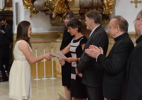 Slavnostní předávání maturitních vysvědčení 2