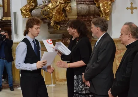 Slavnostní předávání maturitních vysvědčení 2