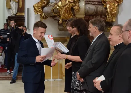 Slavnostní předávání maturitních vysvědčení 2