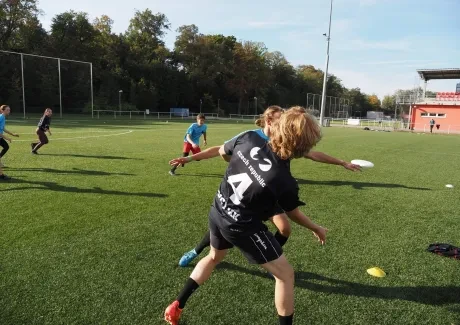 Frisbee středoškolská liga 17. 10. 2023