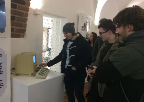 Exkurze - Apple Museum - Seminář IVT - 27. 11. 2017