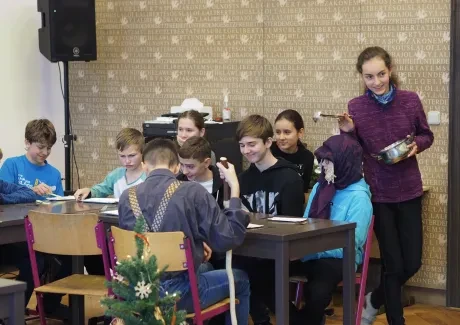 Předvánoční besídka a adventní trhy