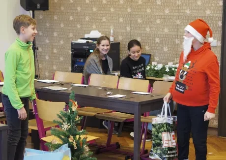 Předvánoční besídka a adventní trhy