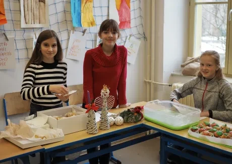 Předvánoční besídka a adventní trhy