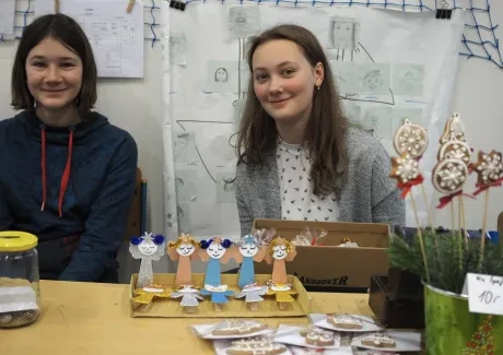 Předvánoční besídka a adventní trhy