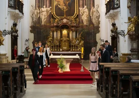 Předávání maturitních vysvědčení - 1. část