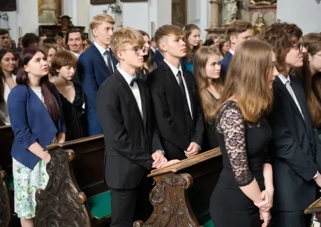 Předávání maturitních vysvědčení - 1. část