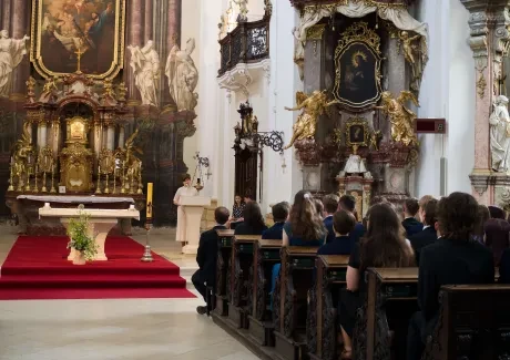 Předávání maturitních vysvědčení - 1. část