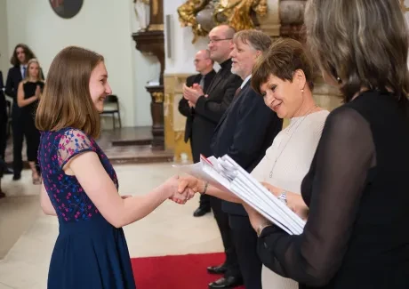 Předávání maturitních vysvědčení - 1. část