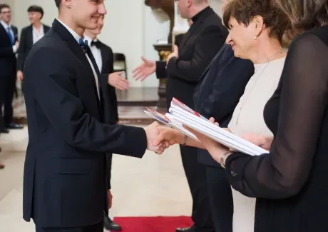 Předávání maturitních vysvědčení - 1. část