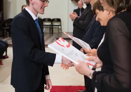 Předávání maturitních vysvědčení - 1. část