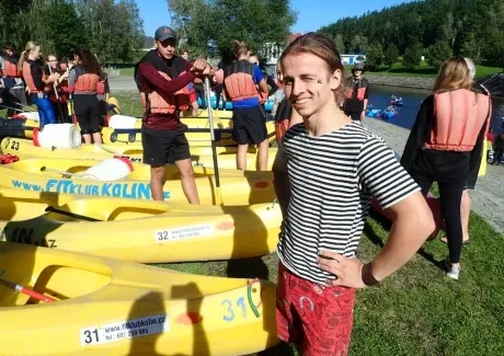 STK - vodáci na Vltavě i ve Vltavě