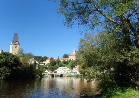 STK - vodáci na Vltavě i ve Vltavě