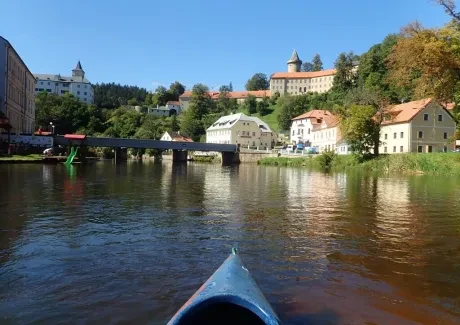 STK - vodáci na Vltavě i ve Vltavě