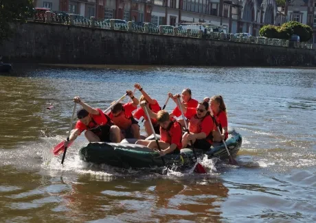 Raftový závod Mezi mosty