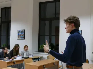 Debatní turnaj v Kroměříži 26.-28. 1. 2024